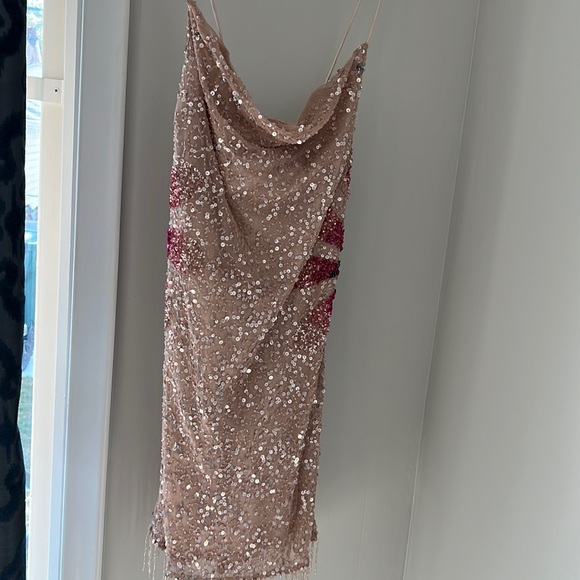 Tularosa Bellini Sequin Dress in Cherry Blossom - Picture 3 of 10
